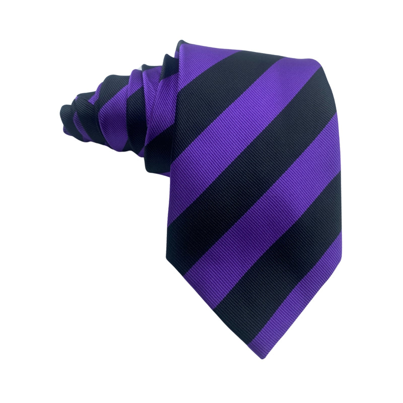 Polished Stripes Pattern Men's Tie